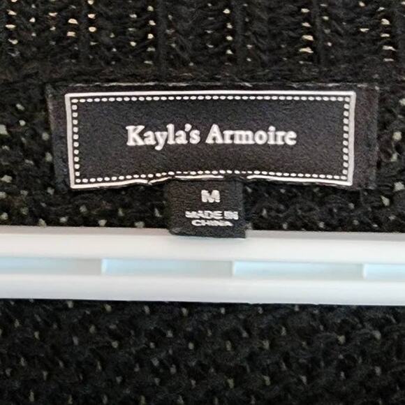 Chic Long Sleeve Sweater with Fringed Bottom - Kayla's Armoire - Size Medium - Picture 2 of 7